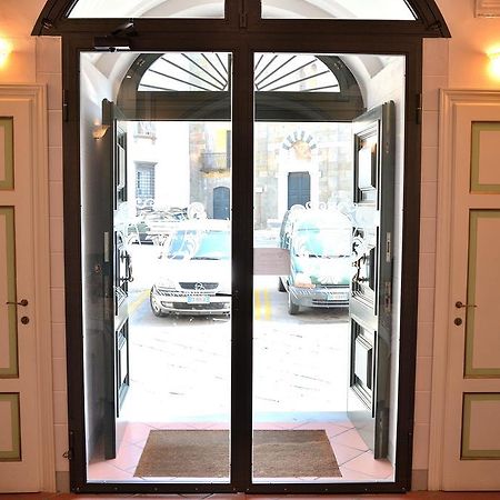 Dimora Dei Guelfi Luxury Rooms 卢卡 外观 照片