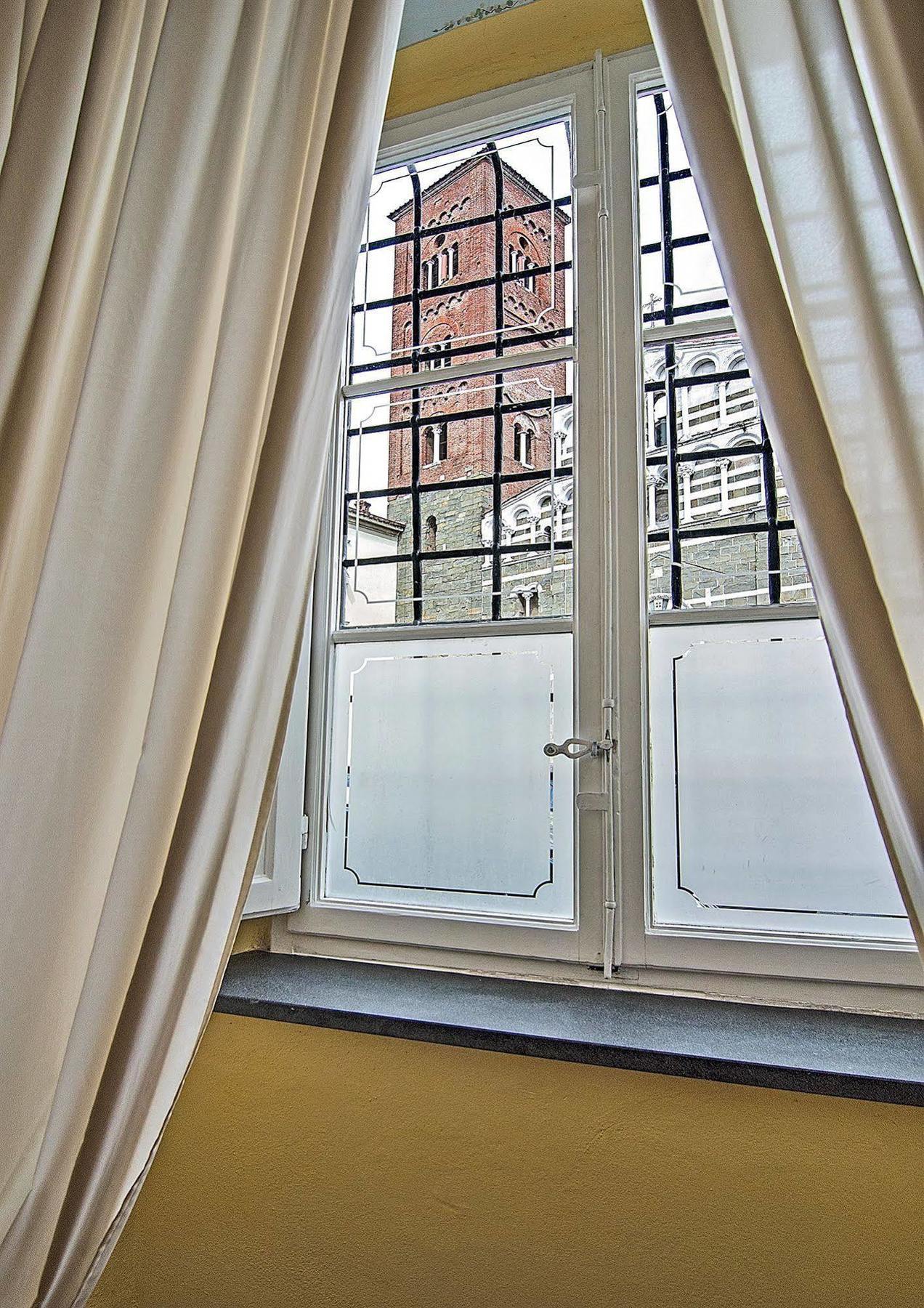Dimora Dei Guelfi Luxury Rooms 卢卡 外观 照片